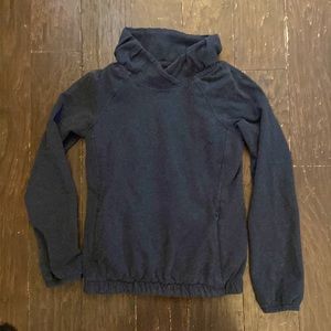 SizeLululemon mock neck pullover/sweatshirt. Heather Grey. Size 4.